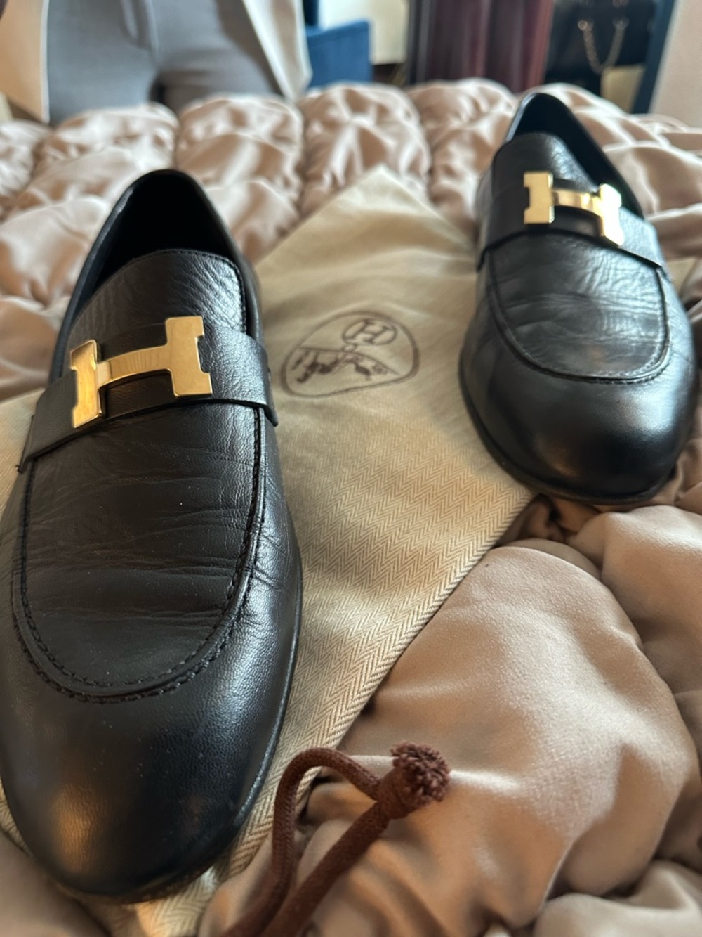 Hermes Black Leather Men's Loafers with Gold H Buckle - Picture 3 of 3